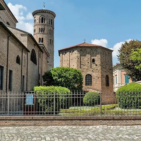 아파트 Deluxe Historic Center *